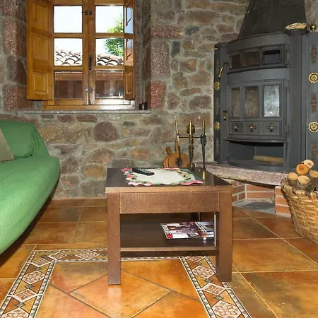 Casa De Aldea La Quintana