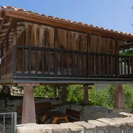 Casa De Aldea La Quintana