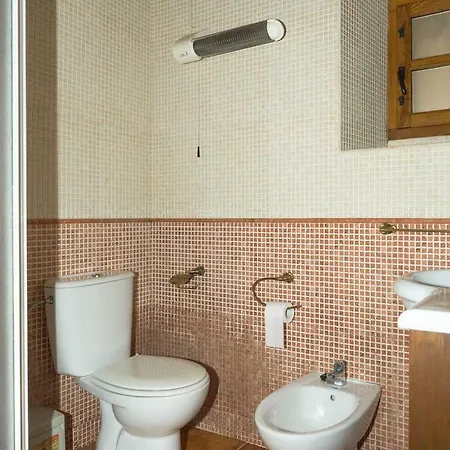 Casa De Aldea La Quintana منزل ريفي *